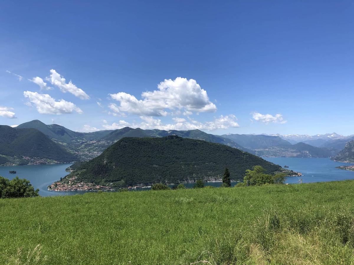Holiday Home Punta D'Oro With Garden, Parking Place And Lake Access At 300 M Iseo Exteriör bild